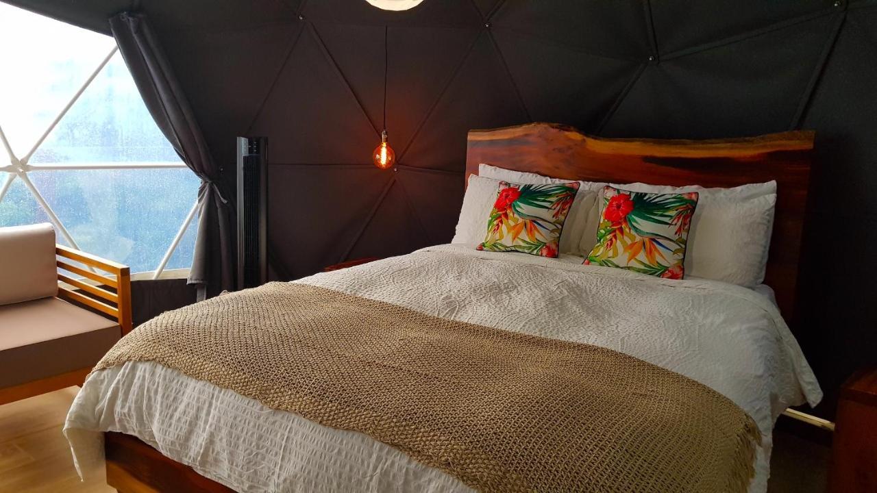 Chira Glamping Resort Monteverde Extérieur photo