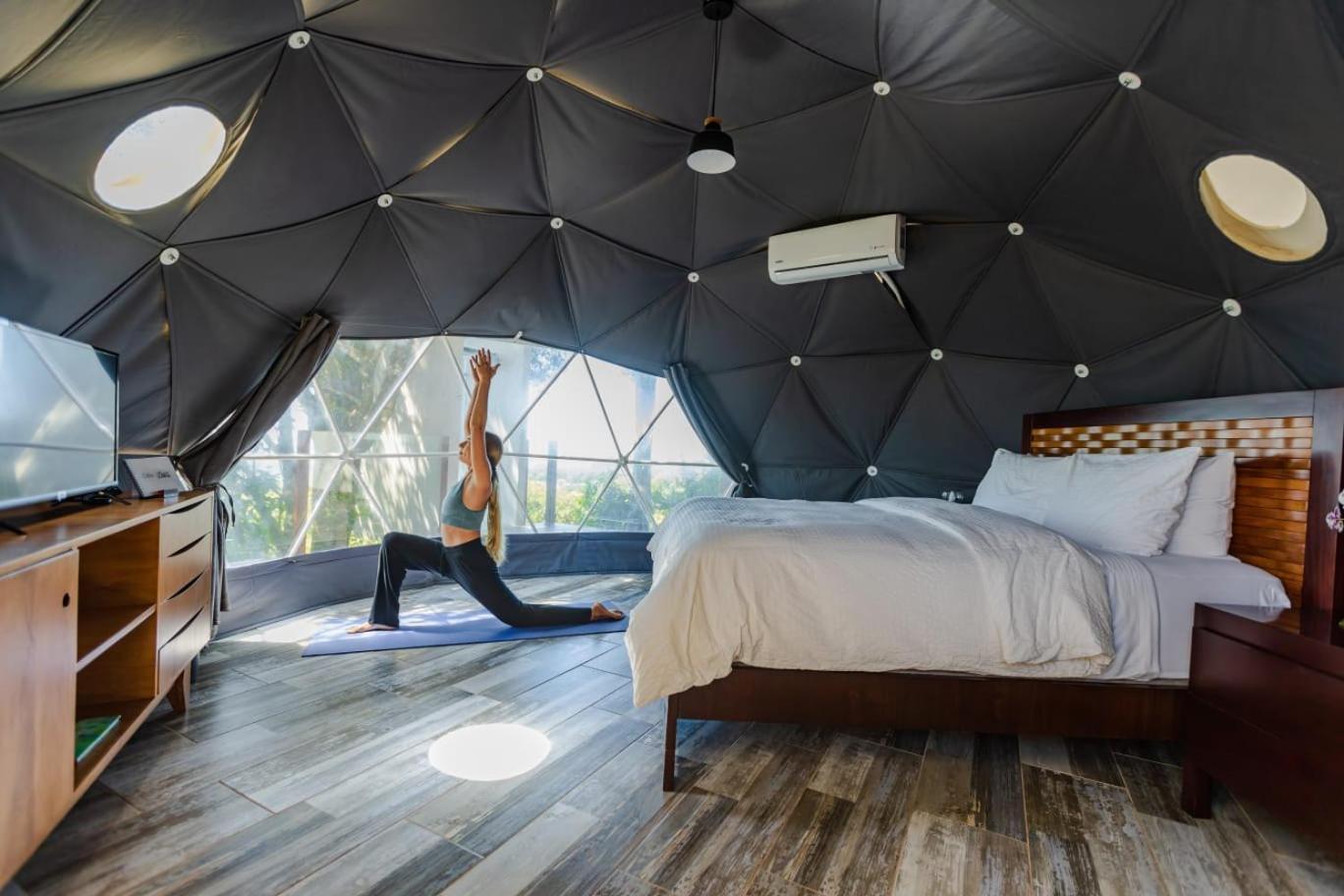Chira Glamping Resort Monteverde Extérieur photo